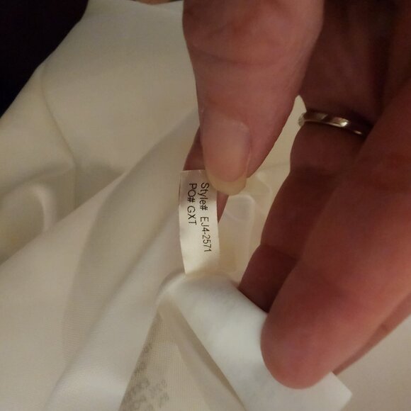 Eliza J pearly bead sleeveless sheath dress NWT Ivory Size 18 - Picture 13 of 13